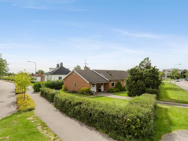Villa till salu i Kumla, Örebro