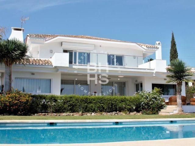 Casa en alquiler en La Alquería-El Paraíso, Costa del Sol Occidental