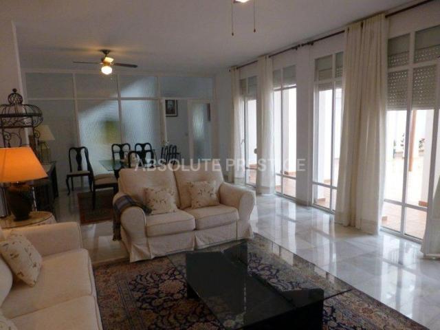Casa en alquiler en Centro, Costa del Sol Occidental