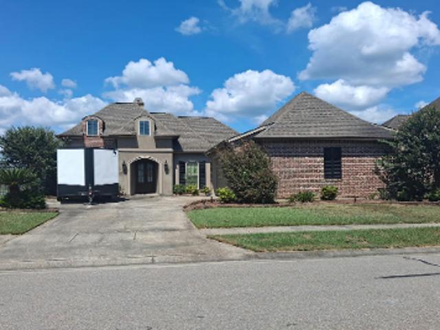 House for sale in Willow Creek, Central