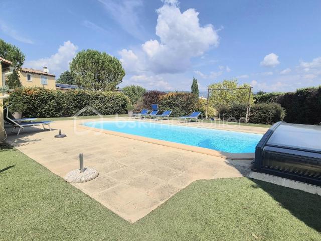 Villa vente à Apt, Saint-saturnin-lès-apt