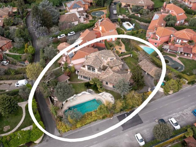 Villa Indipendente in vendita a Roma Capitale, Lazio