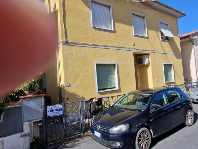 Villa Indipendente in vendita a Rosignano Marittimo, Toscana