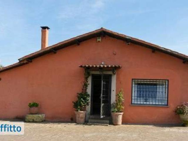 Villa Indipendente in affitto a Municipio Roma VIII, Roma Capitale