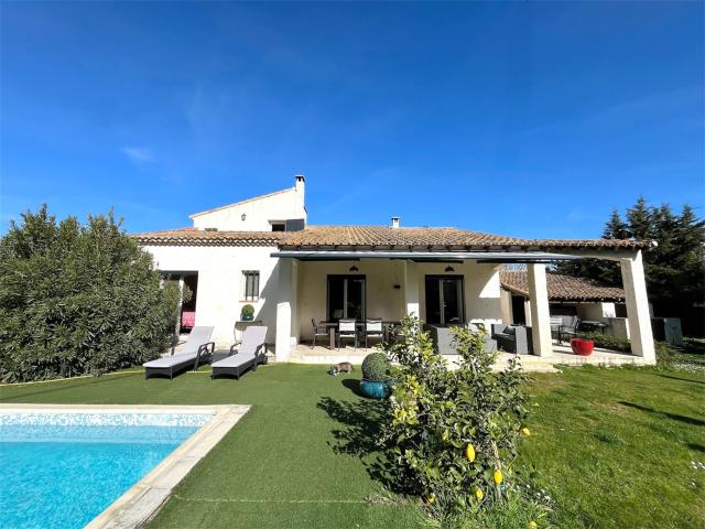 Maison vente à Arles