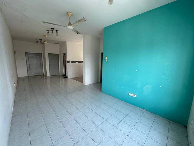 Apartment for sale in Kajang, Langat