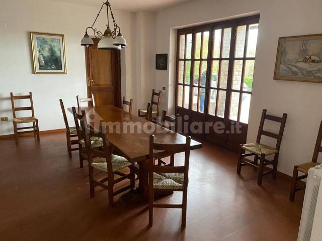 Villa Indipendente in affitto a Riosecco, San Leo Bastia