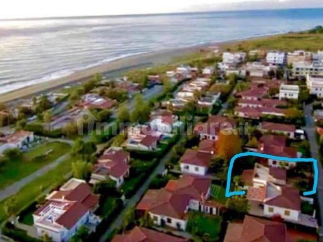 Villa Indipendente in affitto a Villaggio Nuova Temesa, Calabria
