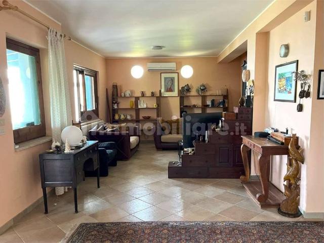 Villa Indipendente in affitto a Scafa, Capo D'orlando