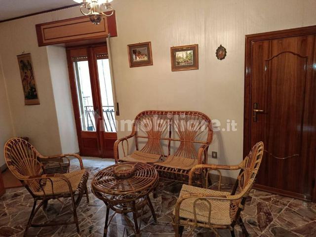 Villa Indipendente in affitto a Cesarò, Messina