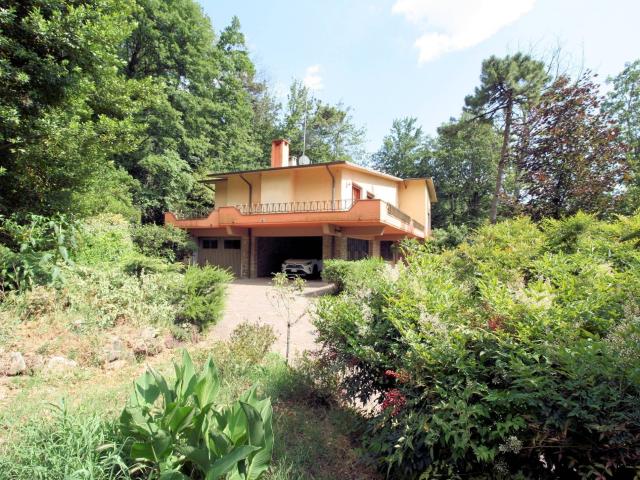 Villa Indipendente in vendita a Bagnolo, Montemurlo
