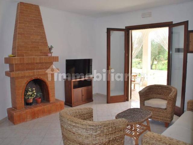 Villa Indipendente in affitto a Puglia, Brindisi