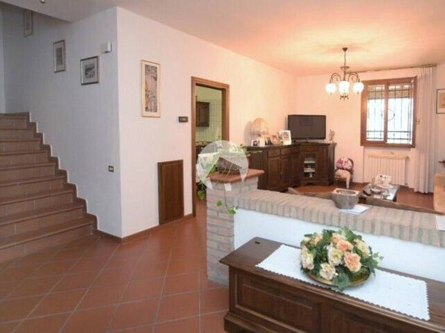 Villa Indipendente in affitto a San Faustino-Madonnina-Quattroville, Modena