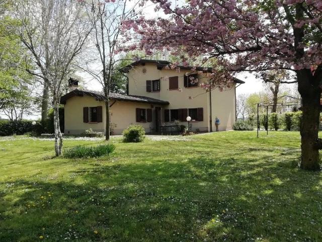Villa Indipendente in affitto a Modena, Ganaceto
