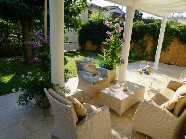 Villa Indipendente in affitto a Tonfano, Toscana