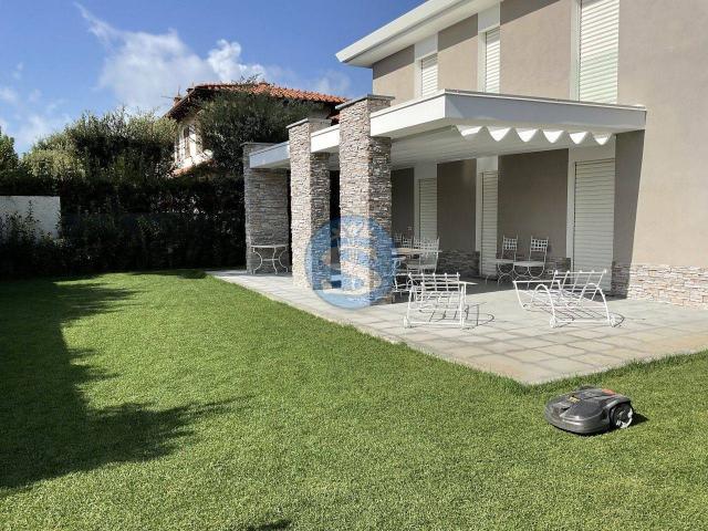 Villa Indipendente in affitto a Tonfano, Toscana