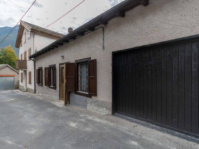 Villa Indipendente in vendita a La Pief de Agort, Agordo