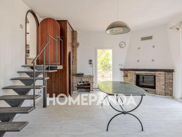 Villa Indipendente in vendita a La Torretta, Roma Capitale