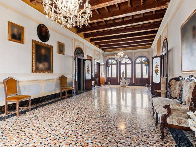 Villa Indipendente in vendita a Arquà Polesine, Veneto