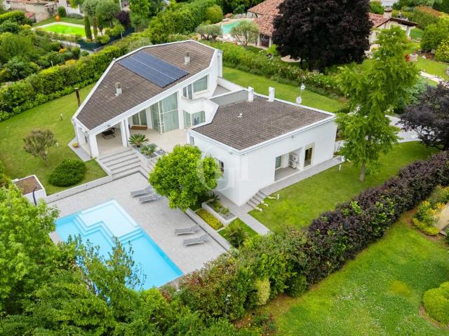 Villa Indipendente in vendita a Villaggio Marcolini, Botticino