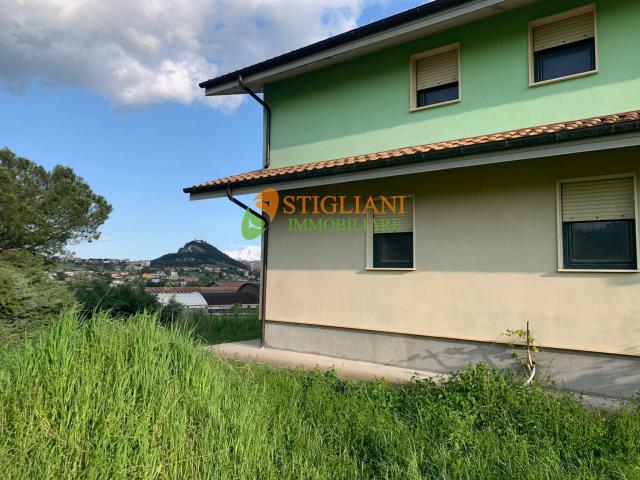Villa Indipendente in vendita a Campobasso, Molise