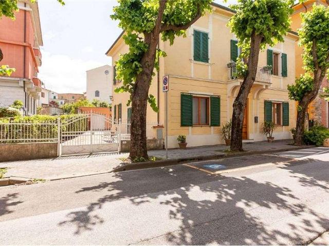 Villa Indipendente in vendita a Casciana Terme Lari, Casciana Terme