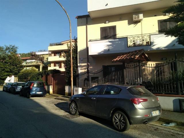 Villa Indipendente in vendita a Mezzano, Caserta