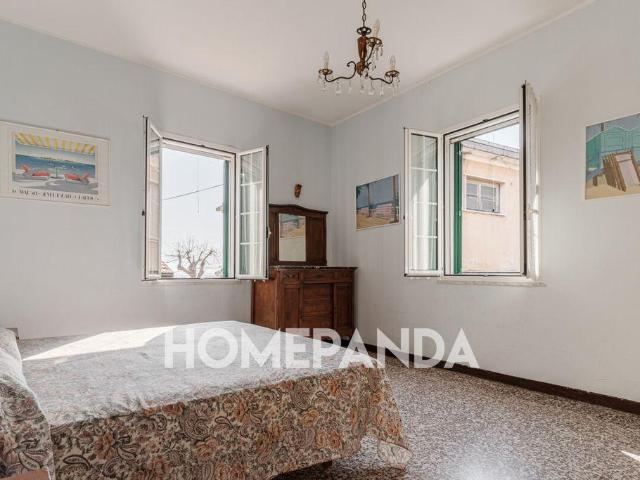 Villa Indipendente in vendita a Ceriale, Liguria