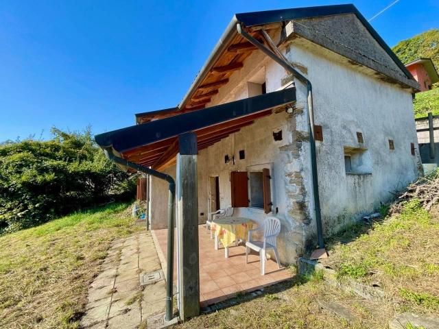 Villa Indipendente in vendita a Pradis di Sotto / Pradis Dabàs, Clauzetto / Clausêt