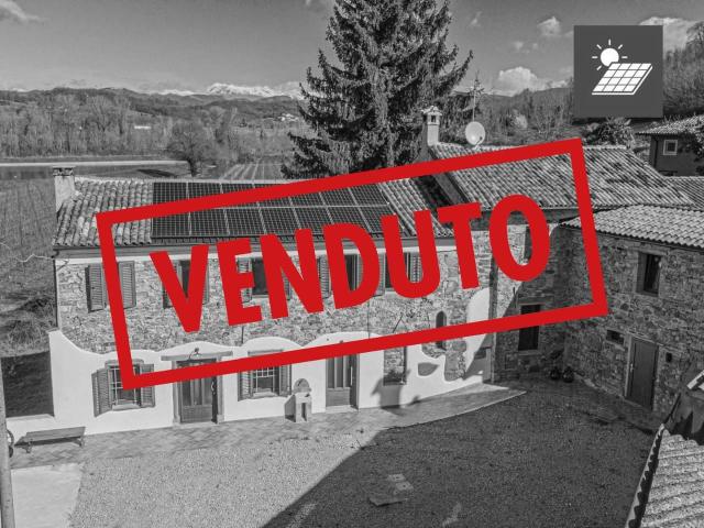 Villa Indipendente in vendita a Dolegna Del Collio, Friuli-Venezia Giulia