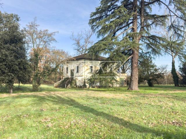 Villa Indipendente in vendita a Unione della Romagna Faentina, Faenza