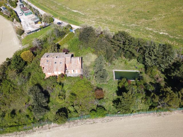 Villa Indipendente in vendita a Marche, Pesaro E Urbino