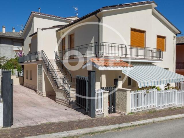 Villa Indipendente in vendita a Filetto, Abruzzo