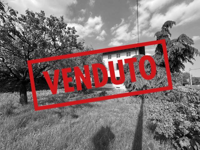 Villa Indipendente in vendita a Flaibano, Friuli-Venezia Giulia