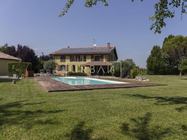 Villa Indipendente in vendita a Unione di Comuni della Romagna Forlivese, Quattro