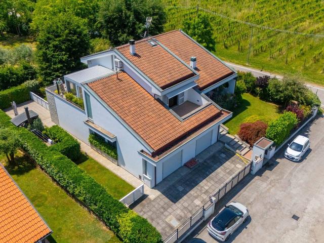 Villa Indipendente in vendita a Unione di Comuni della Romagna Forlivese, Quattro