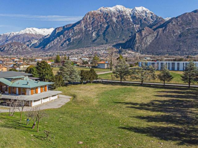 Villa Indipendente in vendita a Gemona Del Friuli, Friuli-Venezia Giulia
