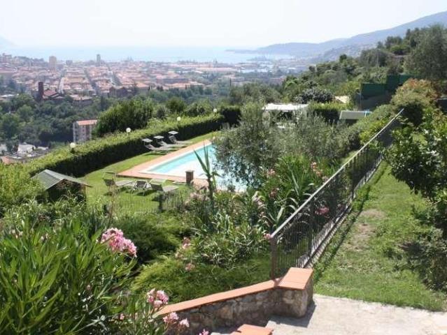 Villa Indipendente in vendita a Foce, La Spezia