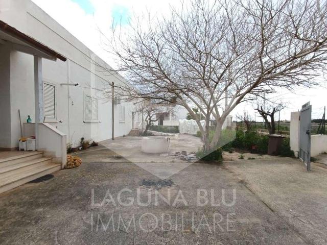 Villa Indipendente in vendita a Marsala, Sicilia