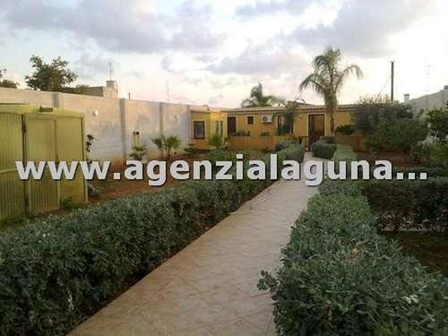 Villa Indipendente in vendita a Marsala, Sicilia
