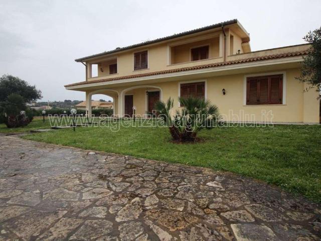 Villa Indipendente in vendita a Marsala, Sicilia