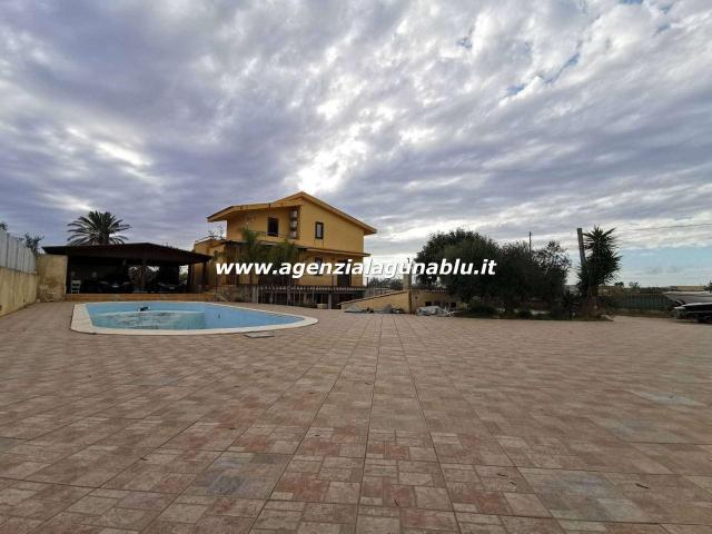 Villa Indipendente in vendita a Marsala, Sicilia