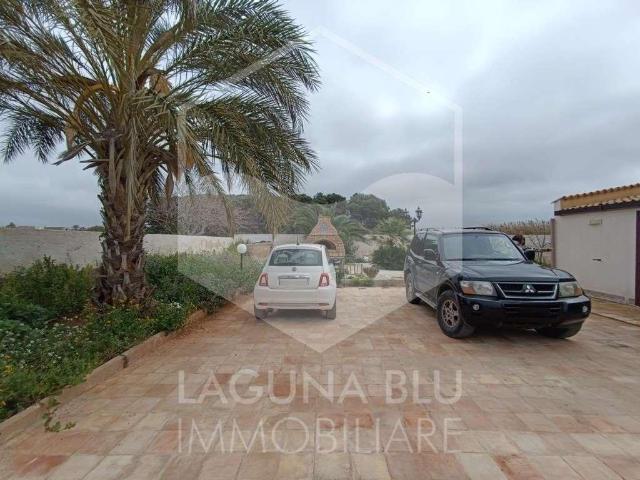 Villa Indipendente in vendita a San Leonardo, Marsala