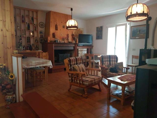 Villa Indipendente in vendita a Unione di comuni Valmarecchia, Montecopiolo