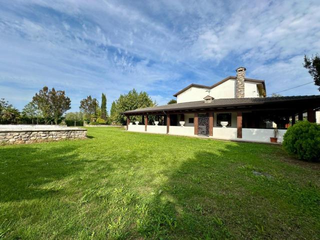 Villa Indipendente in vendita a Palazzolo Dello Stella, Friuli-Venezia Giulia