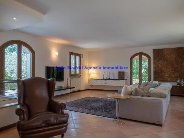 Villa Indipendente in vendita a Marche, Pesaro E Urbino