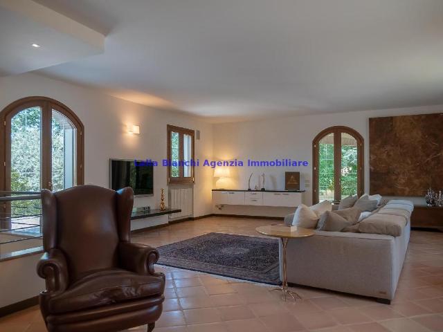 Villa Indipendente in vendita a Marche, Pesaro E Urbino