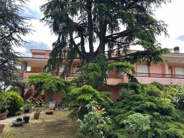 Villa Indipendente in vendita a Marche, Pesaro E Urbino