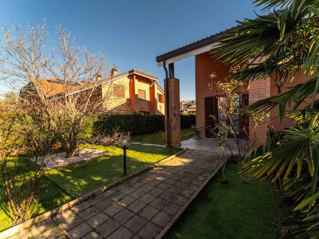 Villa Indipendente in vendita a Piemonte, Torino