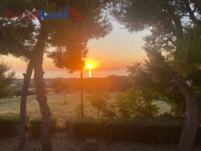 Villa Indipendente in vendita a Marche, Macerata
